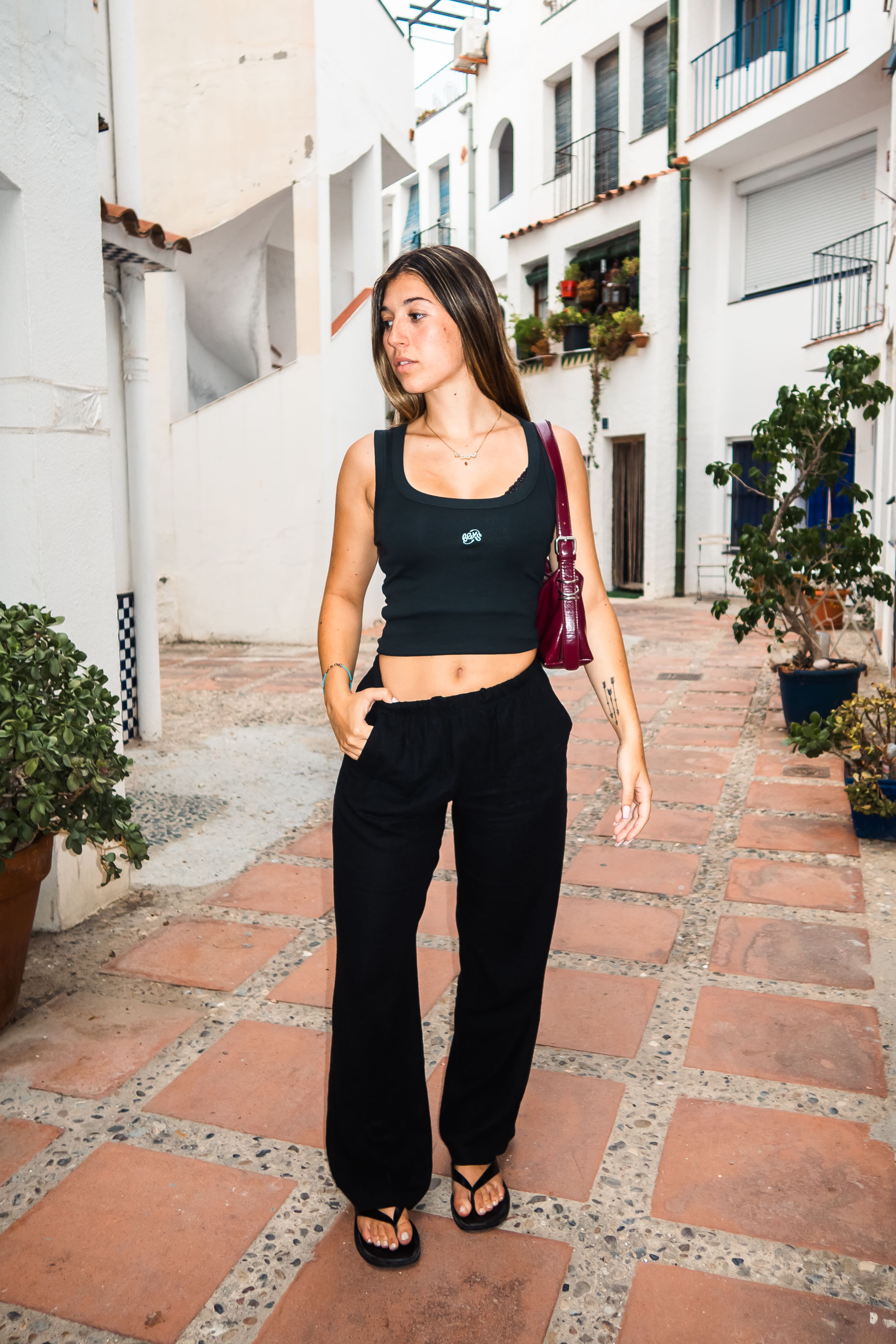 TANK TOP